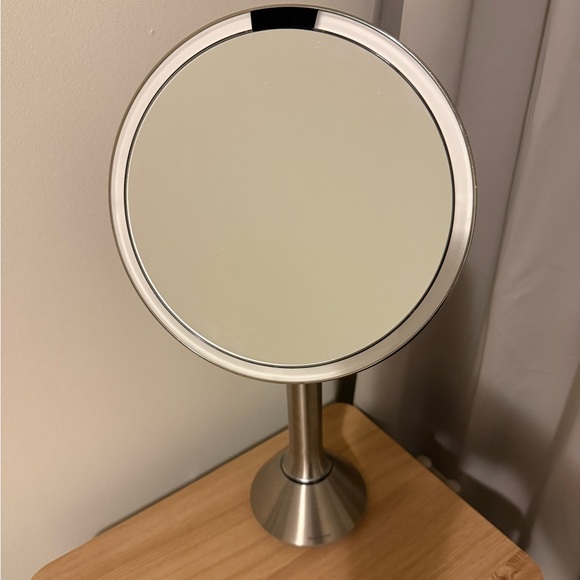 8” Simplehuman Sensor LED Vanity Mirror Round - Picture 2 of 8